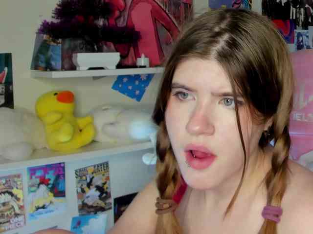 AngelinaLing webcam
