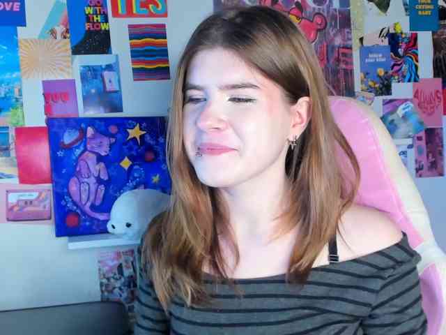 AngelinaLing webcam