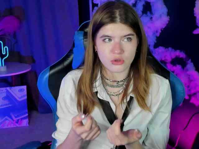 AngelinaLing webcam