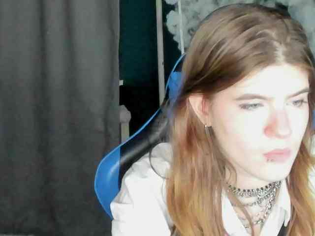 AngelinaLing webcam