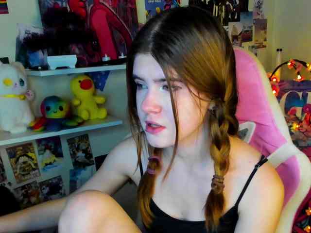 AngelinaLing webcam