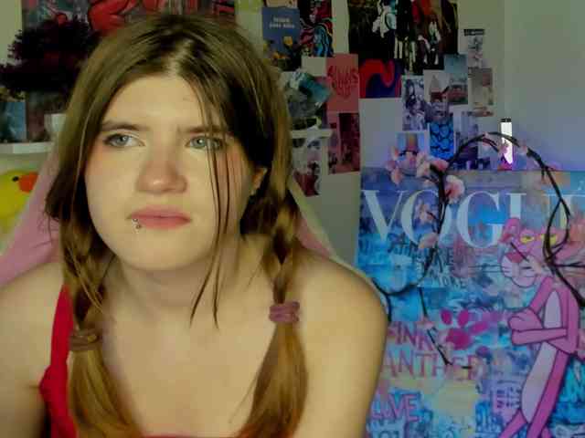 AngelinaLing webcam