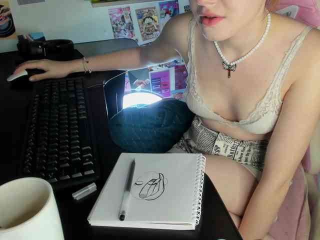 AngelinaLing webcam