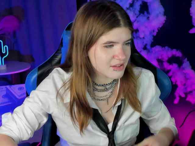 AngelinaLing webcam