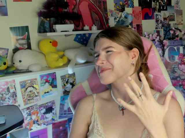 AngelinaLing webcam