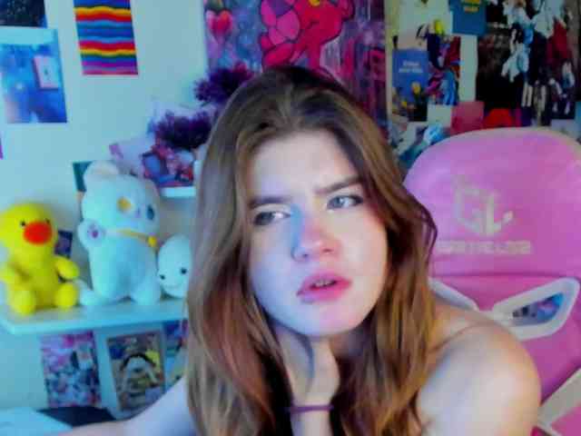 AngelinaLing webcam
