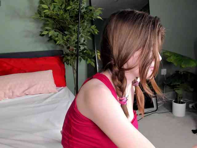 AngelinaLing webcam