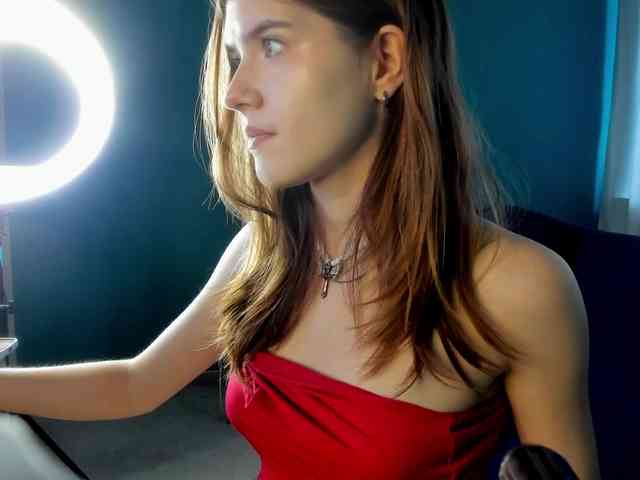 AngelinaLing webcam
