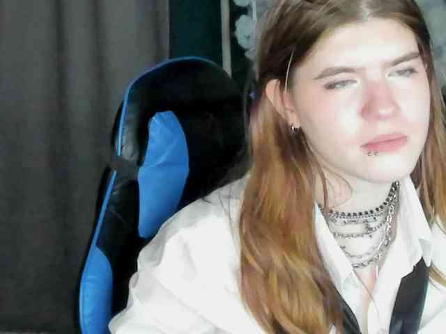 AngelinaLing webcam
