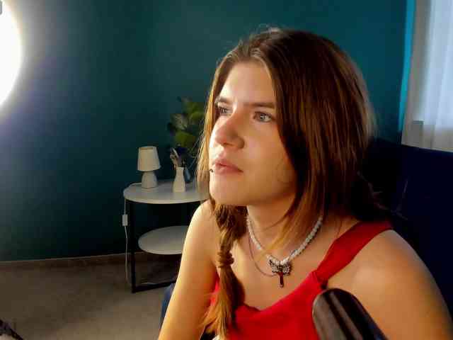AngelinaLing webcam