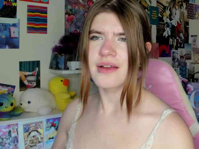 AngelinaLing webcam