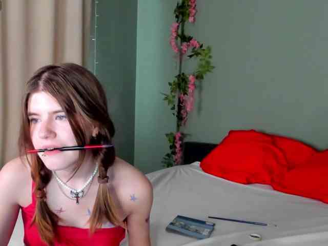 AngelinaLing webcam