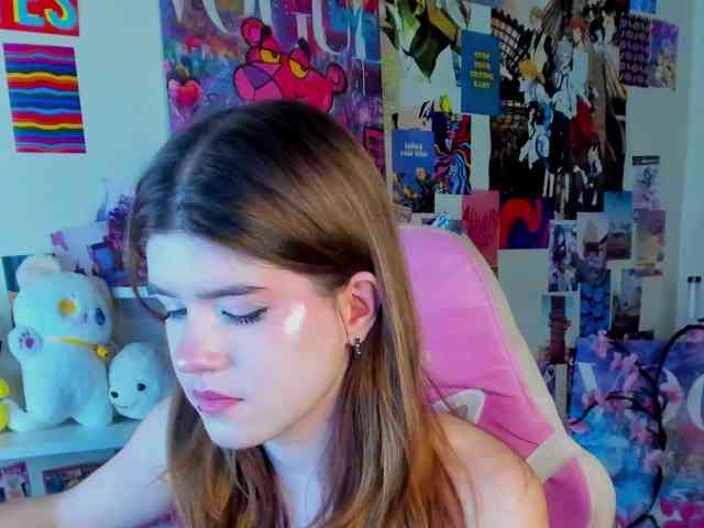 AngelinaLing webcam