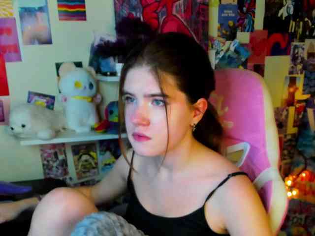 AngelinaLing webcam
