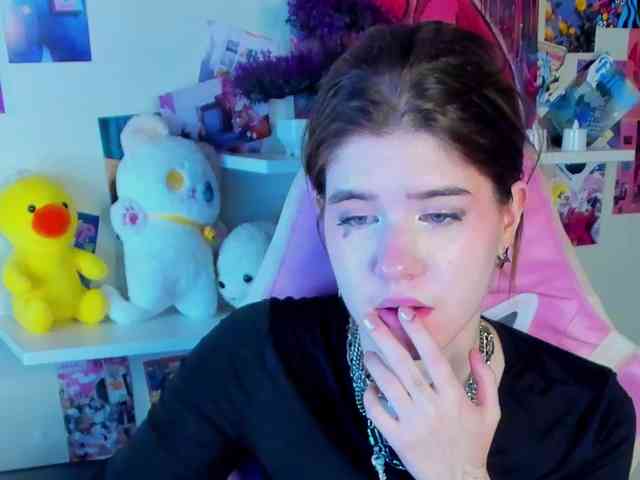 AngelinaLing webcam
