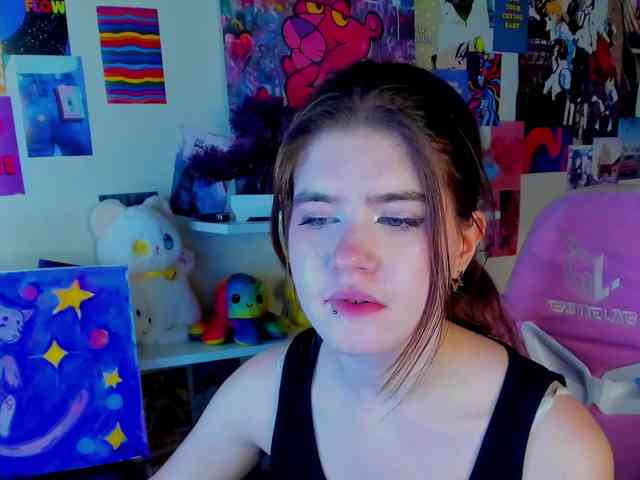 AngelinaLing webcam