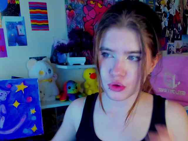 AngelinaLing webcam
