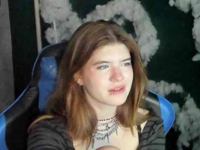 AngelinaLing webcam