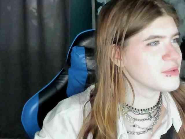 AngelinaLing