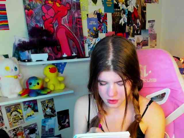 AngelinaLing webcam