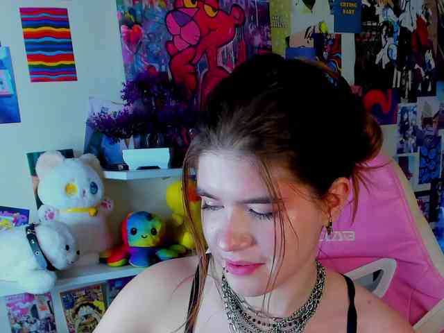 AngelinaLing webcam