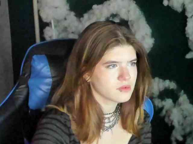 AngelinaLing webcam
