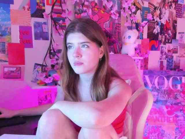 AngelinaLing webcam