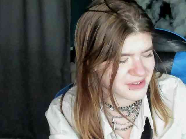 AngelinaLing webcam