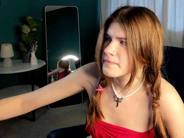AngelinaLing webcam