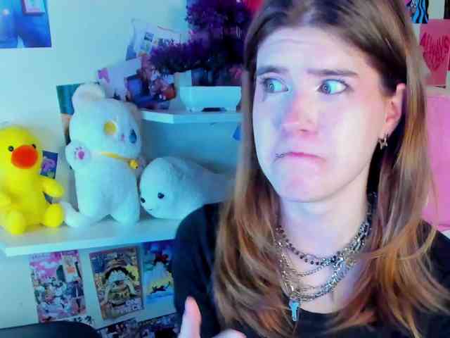 AngelinaLing webcam