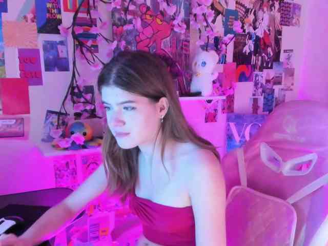 AngelinaLing webcam
