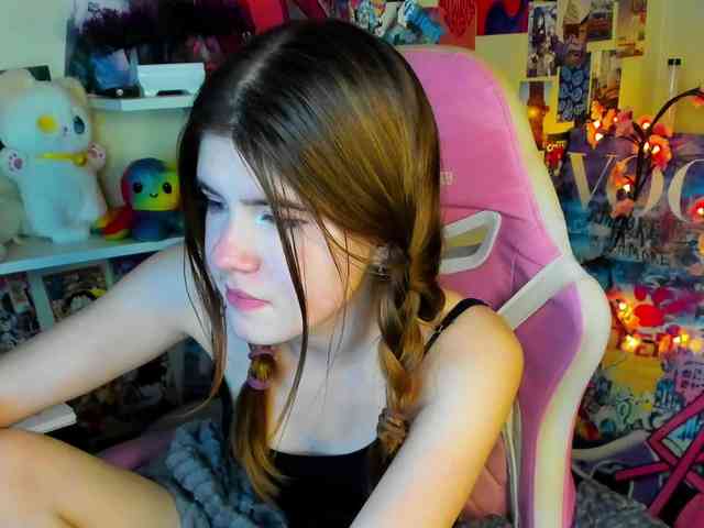 AngelinaLing webcam