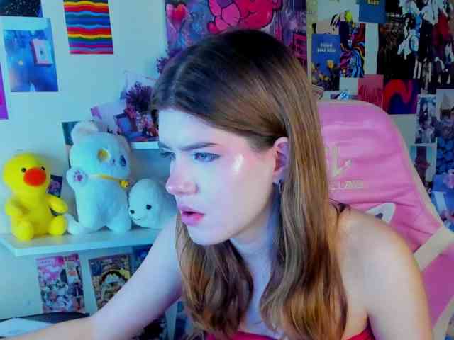 AngelinaLing webcam