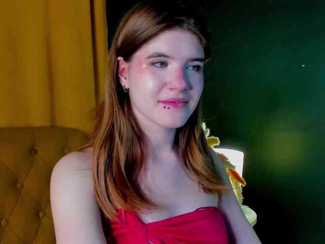 AngelinaLing webcam
