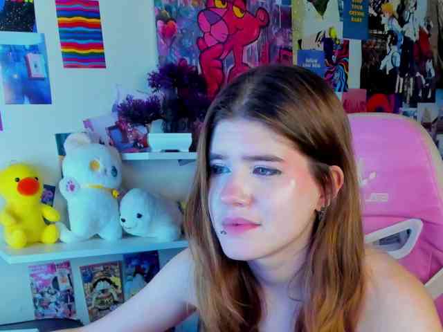 AngelinaLing webcam