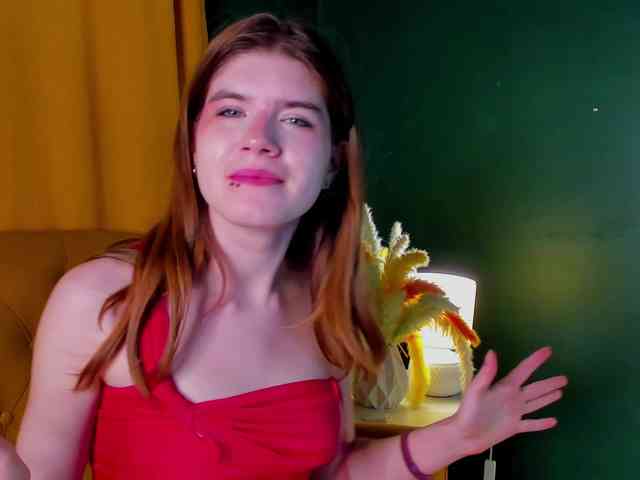 AngelinaLing webcam