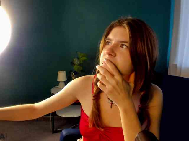 AngelinaLing webcam
