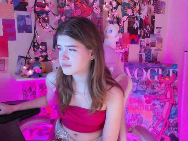 AngelinaLing webcam