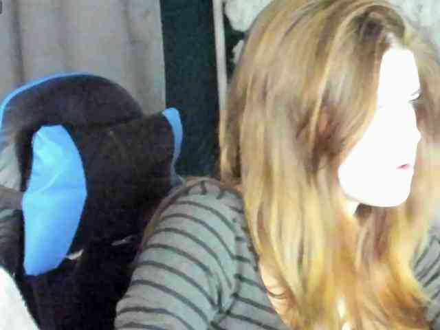 AngelinaLing webcam