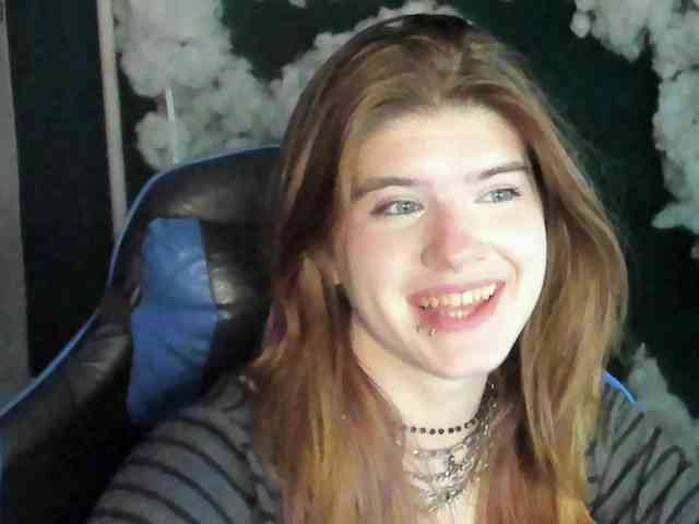 AngelinaLing webcam