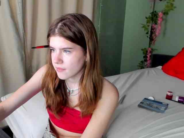 AngelinaLing webcam