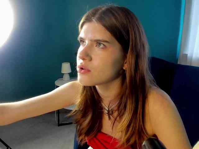 AngelinaLing webcam