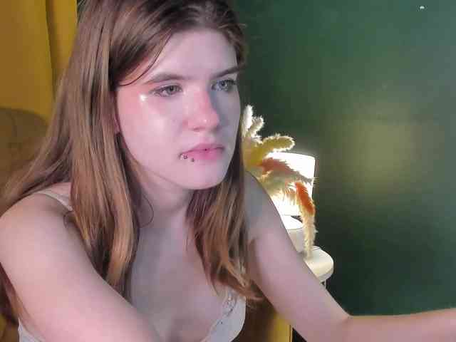 AngelinaLing webcam