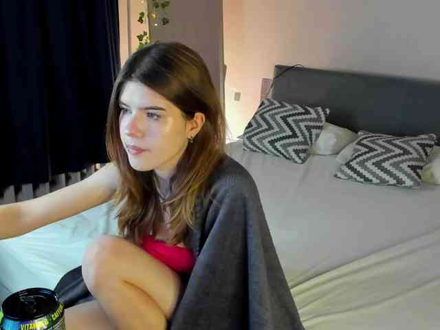 AngelinaLing webcam