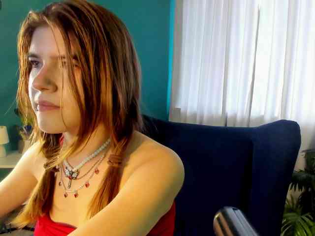 AngelinaLing webcam