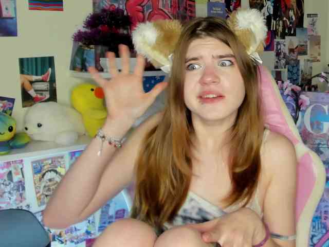 AngelinaLing webcam