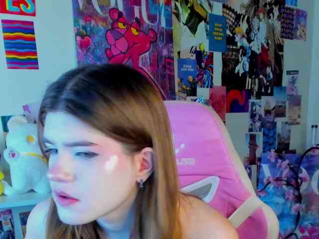 AngelinaLing