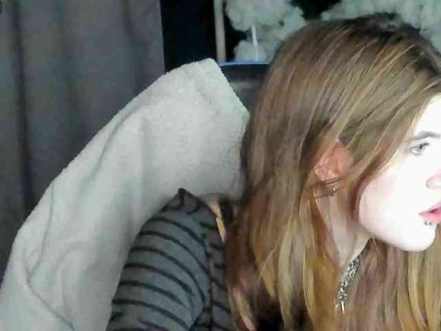 AngelinaLing
