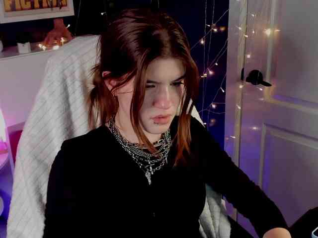 AngelinaLing webcam