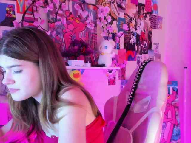 AngelinaLing webcam